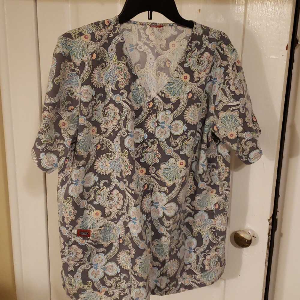 Used Nurses short sleeve jacket